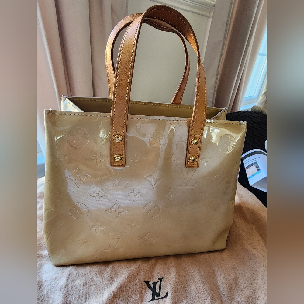 Louis Vuitton Reade PM Shimmering Gold Tote - Authencity Cert Included